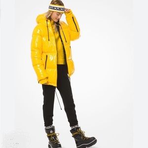Michael Kors Cire’ Quilted Puffer (glossy yellow)